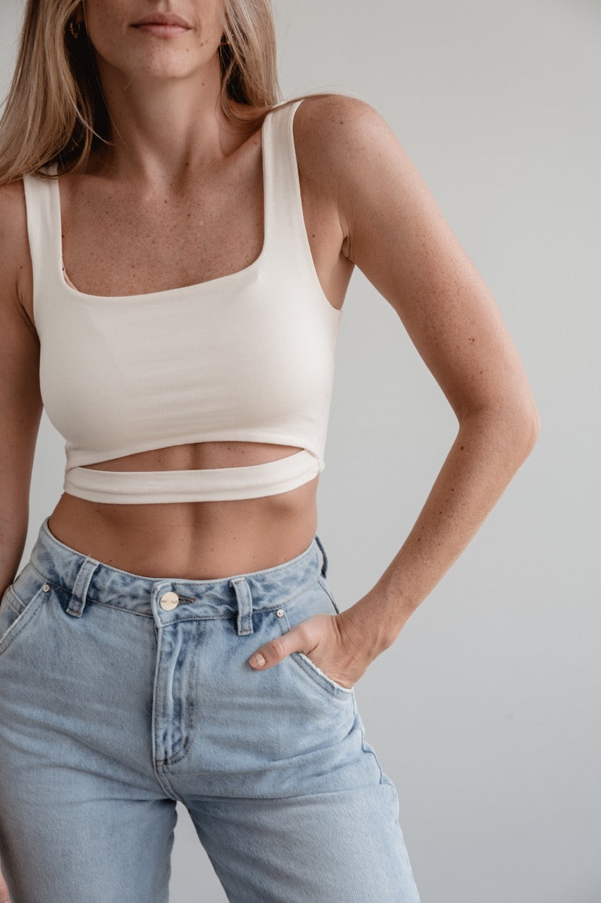 Cut In Crop Top Blanco